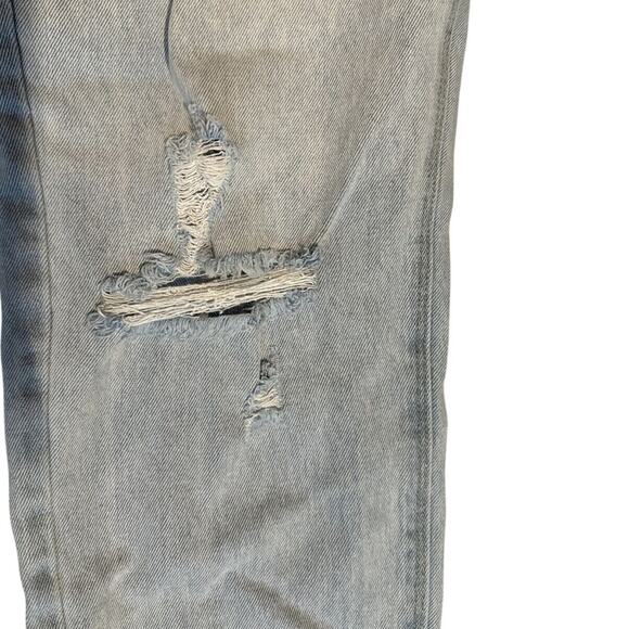 a loves a Womens Distressed Jeans Light Wash Button Fly Ripped Denim Pants SZ 31 - Picture 6 of 7
